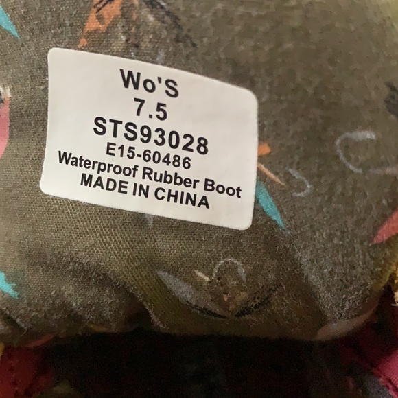 Sperry Boots! - Picture 3 of 3